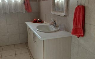 3 Bedroom House For Sale in Omaruru