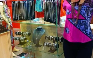 Office / Retail / Mixed Use For Sale in Waterfront