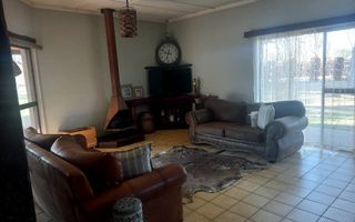 3 Bedroom House For Sale in Omaruru