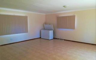 3 Bedroom House For Sale in Keetmanshoop