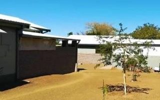 3 Bedroom House For Sale in Keetmanshoop