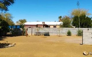 3 Bedroom House For Sale in Keetmanshoop