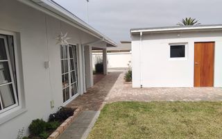 3 Bedroom House To Rent in Kramersdorf