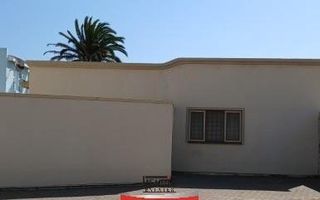 3 Bedroom House For Sale in Hermis