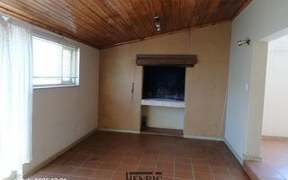3 Bedroom House For Sale in Hermis