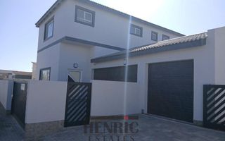 4 Bedroom House For Sale in Waterfront, Swakopmund