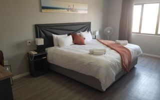 16 Bedroom Hospitality For Sale in Lagoon