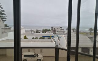 5 Bedroom House For Sale in Swakopmund Central, Swakopmund