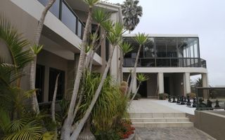 5 Bedroom House For Sale in Swakopmund Central, Swakopmund