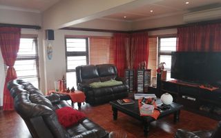 5 Bedroom House For Sale in Swakopmund Central, Swakopmund