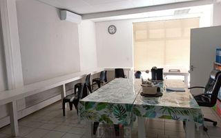 Office / Retail / Mixed Use To Rent in Vineta