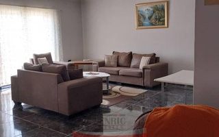 3 Bedroom House For Sale in Matatura