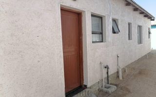 3 Bedroom House For Sale in Matatura