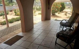 4 Bedroom House For Sale in Omaruru