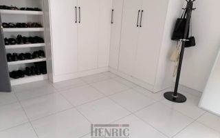 3 Bedroom House For Sale in Mile 4, Swakopmund