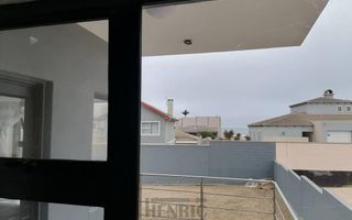 3 Bedroom House For Sale in Mile 4, Swakopmund
