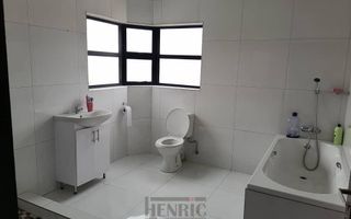 3 Bedroom House For Sale in Mile 4, Swakopmund