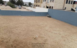 3 Bedroom House For Sale in Mile 4, Swakopmund