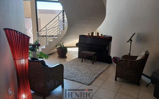 6 Bedroom House For Sale in Swakopmund Ext 9