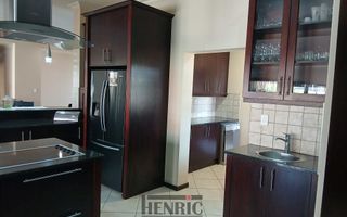 6 Bedroom House For Sale in Swakopmund Ext 9