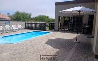 6 Bedroom House For Sale in Swakopmund Ext 9