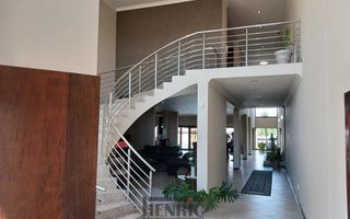 6 Bedroom House For Sale in Swakopmund Ext 9