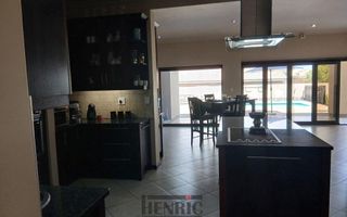 6 Bedroom House For Sale in Swakopmund Ext 9