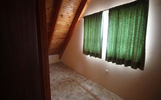 3 Bedroom House For Sale in Henties Bay Central