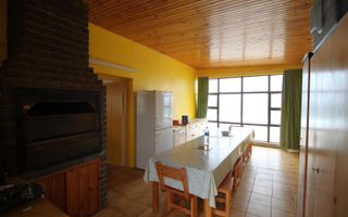 3 Bedroom House For Sale in Henties Bay Central
