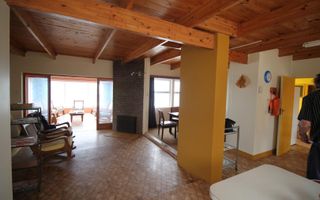 3 Bedroom House For Sale in Henties Bay Central