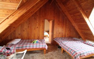 3 Bedroom House For Sale in Henties Bay Central