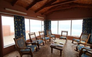 3 Bedroom House For Sale in Henties Bay Central