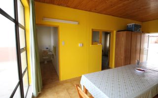 3 Bedroom House For Sale in Henties Bay Central