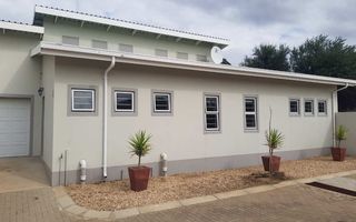 3 Bedroom Townhouse For Sale in Okahandja