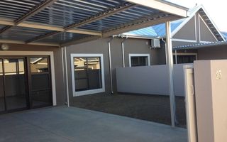 2 Bedroom Townhouse For Sale in Okahandja