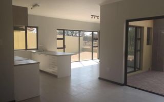 3 Bedroom Townhouse For Sale in Okahandja