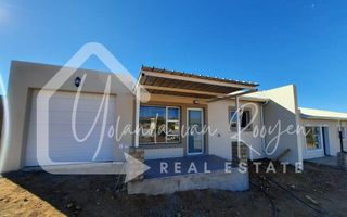 2 Bedroom Apartment/Penthouse For Sale in Finkenstein, Windh...