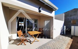 2 Bedroom Apartment/Penthouse For Sale in Finkenstein, Windh...