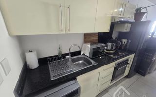 1 Bedroom Apartment/Penthouse For Sale in Windhoek Central,...