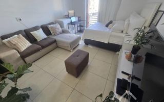 1 Bedroom Apartment/Penthouse For Sale in Windhoek Central,...