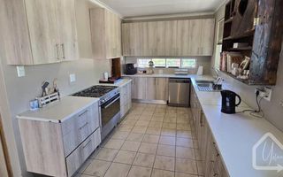 4 Bedroom House For Sale in Pioniers Park