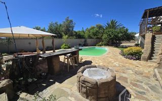 4 Bedroom House For Sale in Pioniers Park