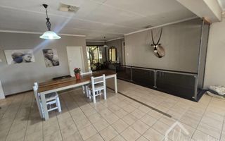 4 Bedroom House For Sale in Pioniers Park
