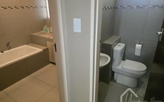 4 Bedroom House For Sale in Pioniers Park