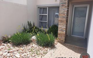 3 Bedroom House For Sale in Finkenstein