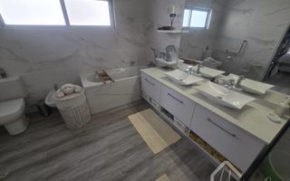 3 Bedroom House For Sale in Finkenstein