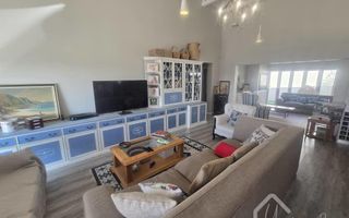 3 Bedroom House For Sale in Finkenstein