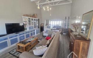 3 Bedroom House For Sale in Finkenstein