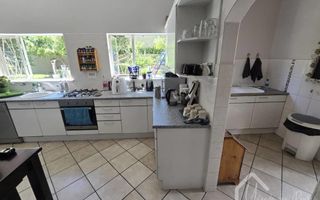4 Bedroom House For Sale in Olympia, Windhoek