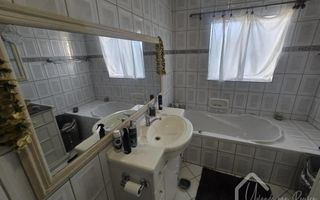4 Bedroom House For Sale in Olympia, Windhoek